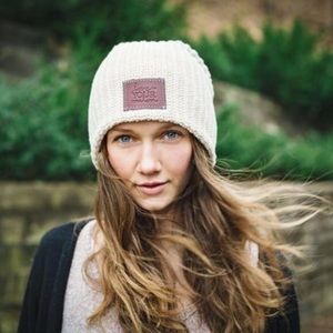 NWOT Love Your Melon Natural Beanie